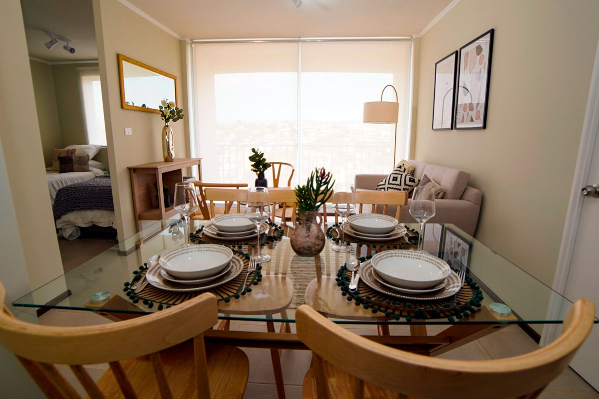 Condominio Boriquén Living Comedor