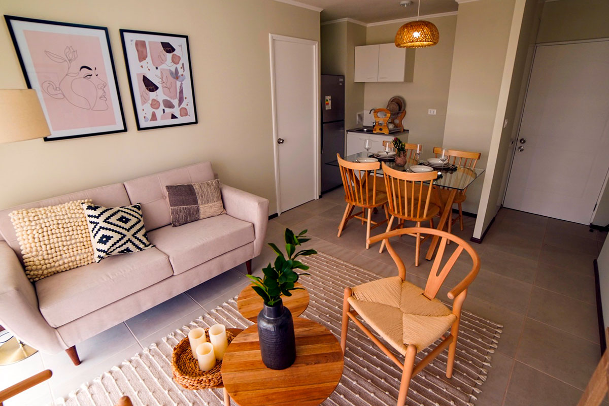 Condominio Boriquén Living Comedor